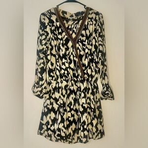 Umgee Black and Cream Patterned Mini Dress with Crossover Top and Long sleeves